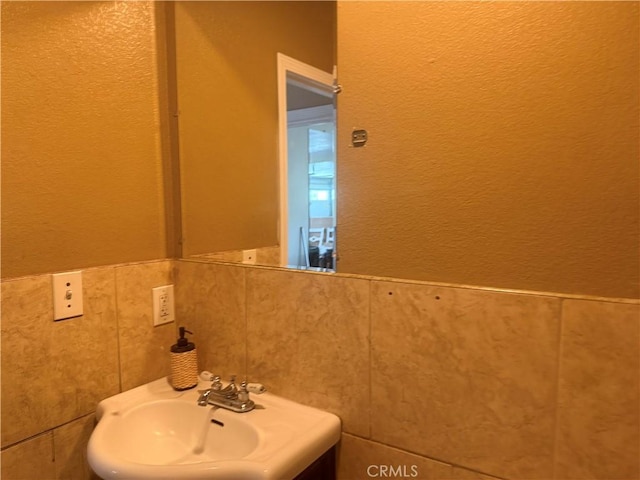 815 E 80th St, Los Angeles, CA 90001 - photo 14