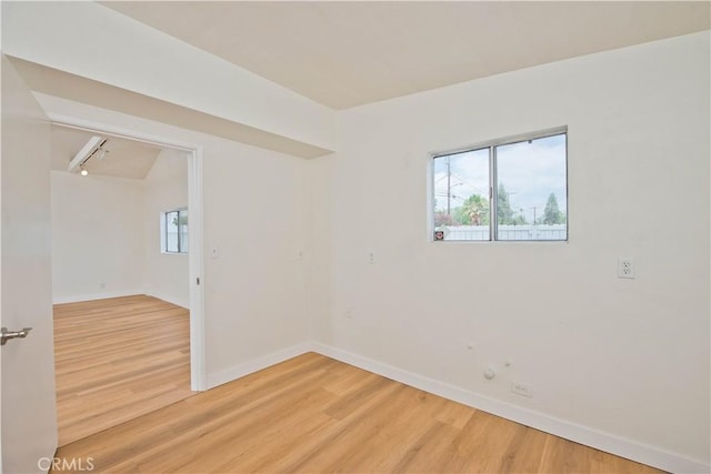 18063 Burbank Blvd, Encino, CA 91316 - photo 37