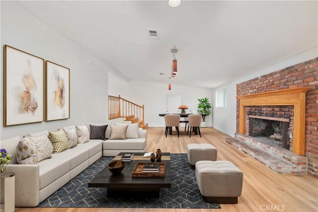18063 Burbank Blvd, Encino, CA 91316 - photo 3