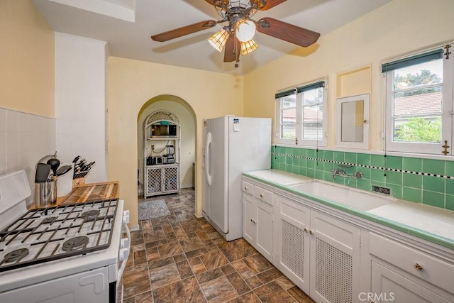 1897 Wagner St, Pasadena, CA 91107 - photo 11