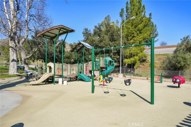 26950 Helmond Dr, Calabasas, CA 91301 - photo 63