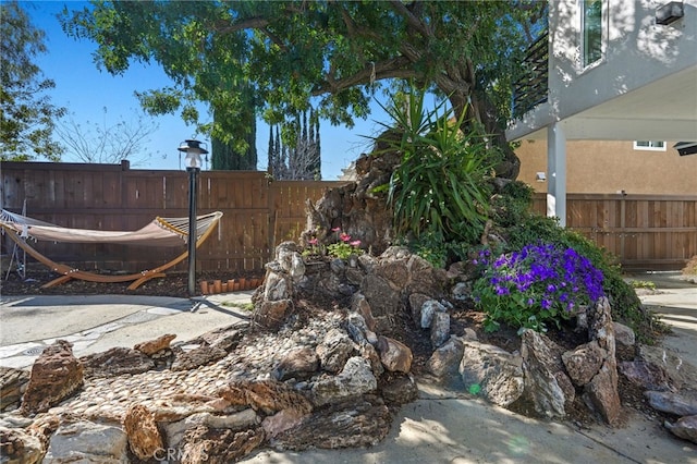 26950 Helmond Dr, Calabasas, CA 91301 - photo 49