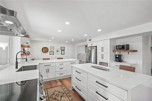 26950 Helmond Dr, Calabasas, CA 91301 - photo 17