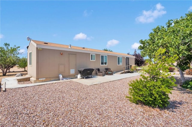 12075 Lamplighter Ln, Oak Hills, CA 92344 - photo 31