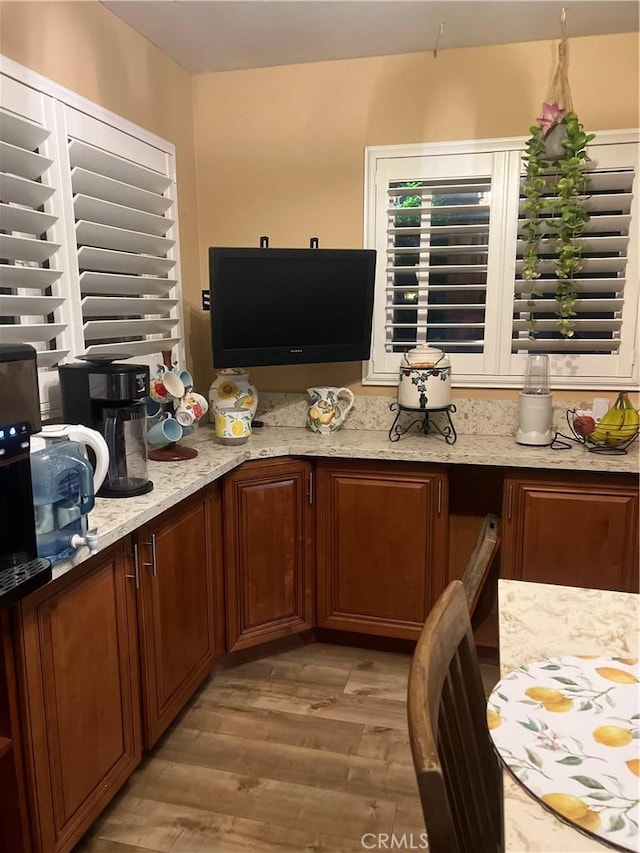 705 W Monterey Rd, Corona, CA 92882 - photo 3
