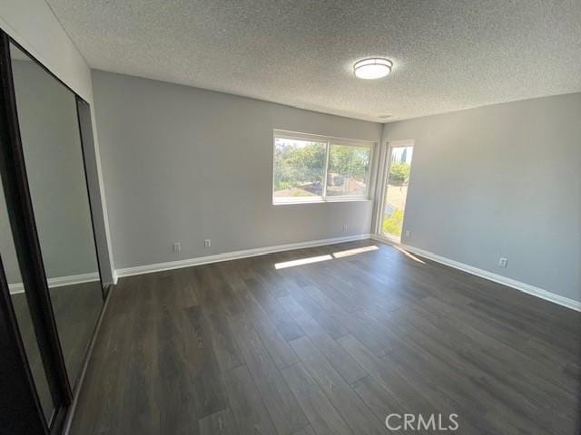 19540 Sherman Way Unit 605, Reseda, CA 91335 - photo 18