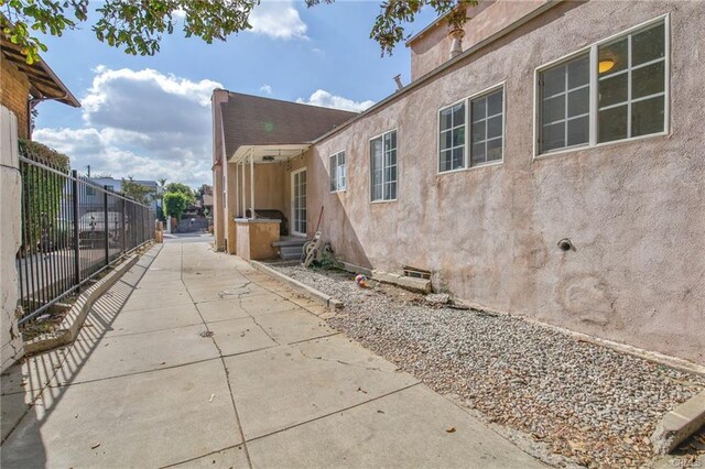 1115 W 41st St, Los Angeles, CA 90037 - photo 12