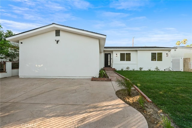 90769078 Lev Ave, Arleta, CA 91331 - photo 1