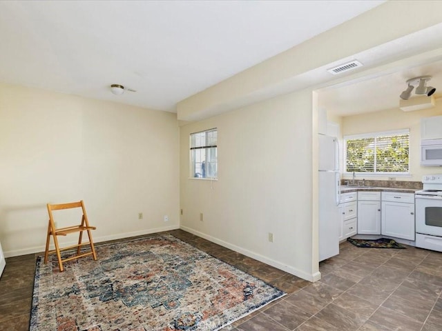 1315 12th St, Los Osos, CA 93402 - photo 21