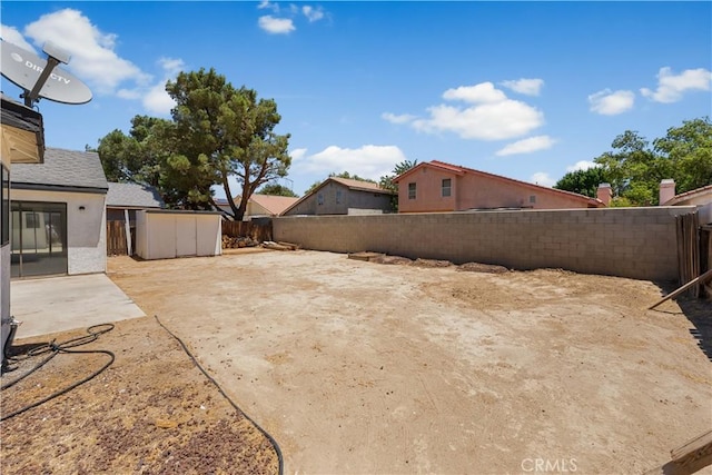 44130 Dahlia St, Lancaster, CA 93535 - photo 8