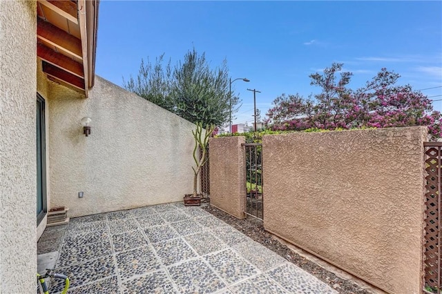 18403 Collins St Unit B, Tarzana, CA 91356 - photo 5