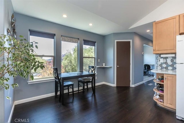 2852 Los Feliz Ct, San Luis Obispo, CA 93401 - photo 18
