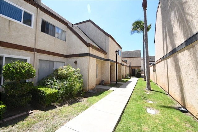 13006 Florwood Ave Unit 30, Hawthorne, CA 90250 - photo 4
