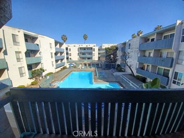 550 W Regent St Unit 228, Inglewood, CA 90301 - photo 1