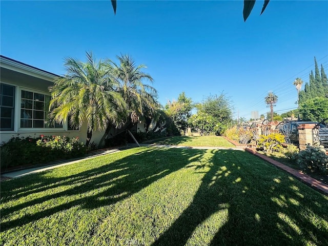 22427 Vanowen St, West Hills, CA 91307 - photo 2