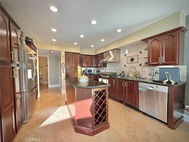 23 Calle Christina, Rancho Santa Margarita, CA 92688 - photo 9