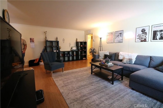 525 S Shelton St Unit 102, Burbank, CA 91506 - photo 5