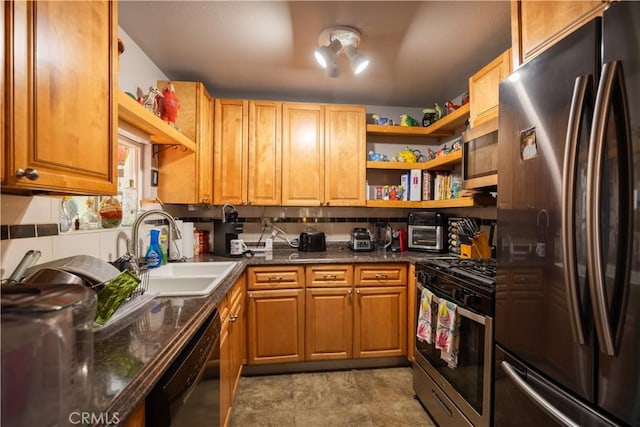 519 S Dart Canyon Rd, Crestline, CA 92325 - photo 8