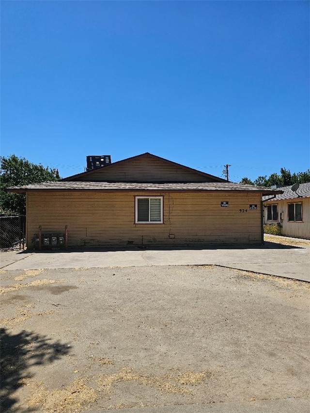 924 W 13th, Merced, CA 95341 - photo 1