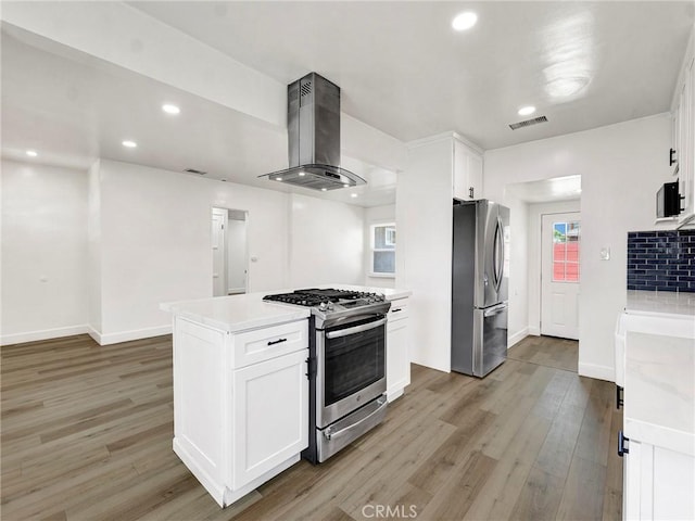 7517 Louise Ave, Lake Balboa, CA 91406 - photo 16