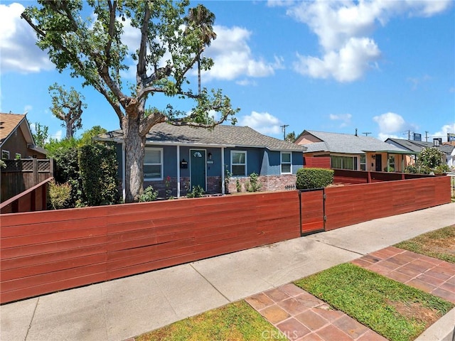 7517 Louise Ave, Lake Balboa, CA 91406 - photo 3