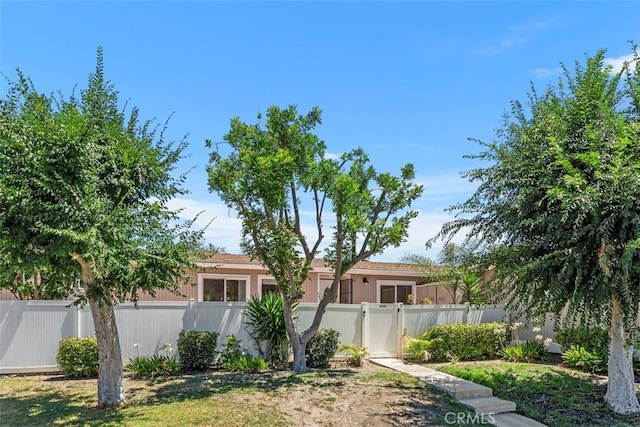 25786 Via Lomas Unit 83, Laguna Hills, CA 92653 - photo 2