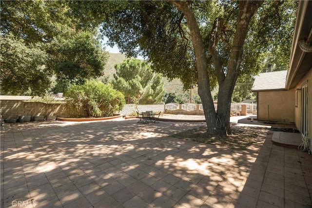 16426 Calle Daggett, Green Valley, CA 91390 - photo 33