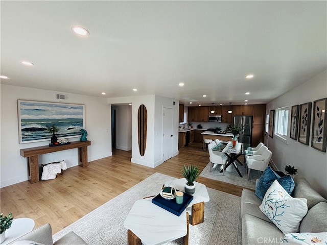 6781 Retherford Dr, Huntington Beach, CA 92647 - photo 5
