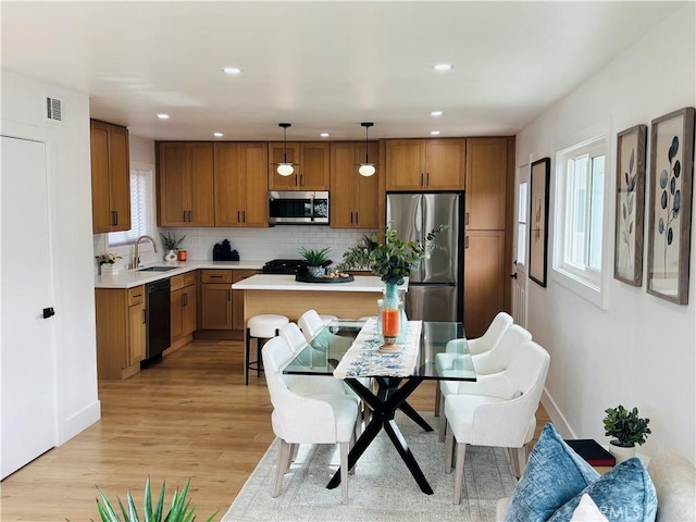 6781 Retherford Dr, Huntington Beach, CA 92647 - photo 9