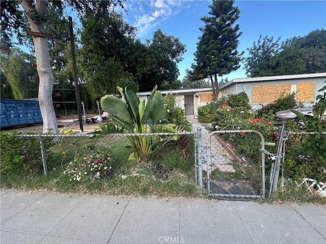 10810 Woodley Ave, Granada Hills, CA 91344 - photo 1