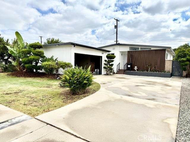 16928 S Raymond Pl, Gardena, CA 90247 - photo 1