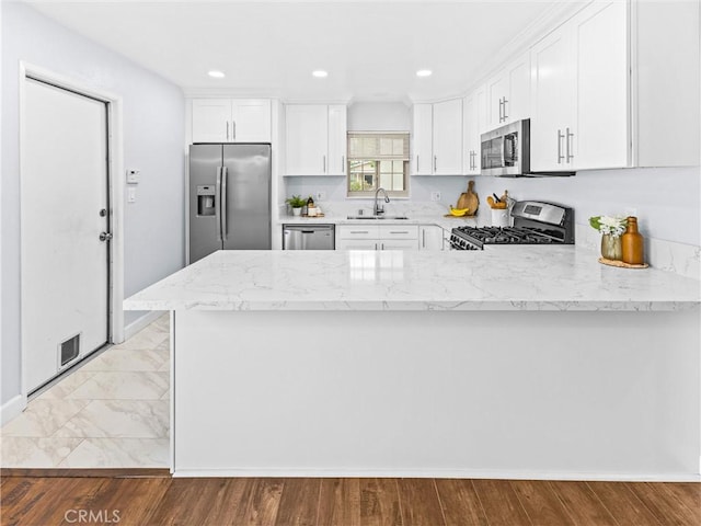 9672 Albacore Dr, Huntington Beach, CA 92646 - photo 22