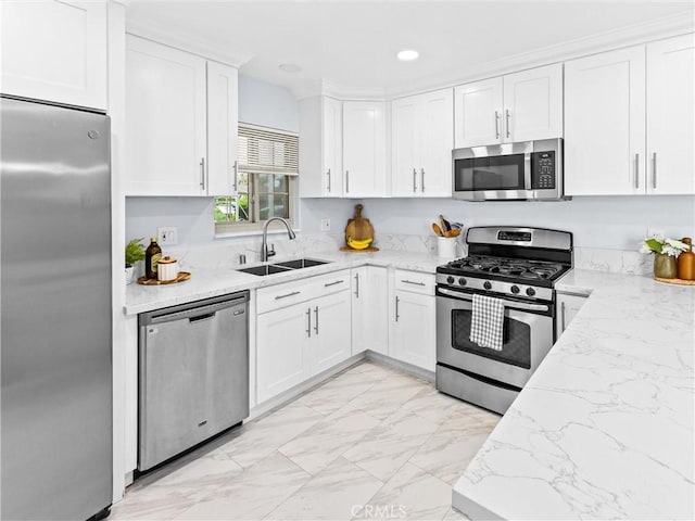 9672 Albacore Dr, Huntington Beach, CA 92646 - photo 23