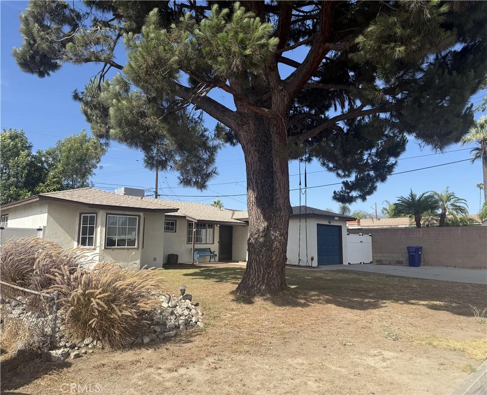 18735 E Glenlyn Dr, Azusa, CA 91702 - photo 2