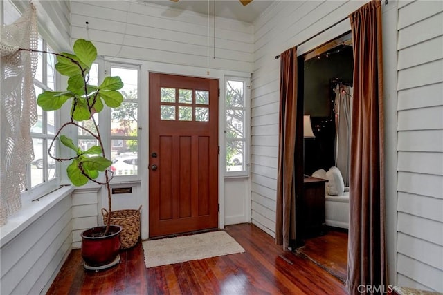 571 W 17th St, San Pedro, CA 90731 - photo 2