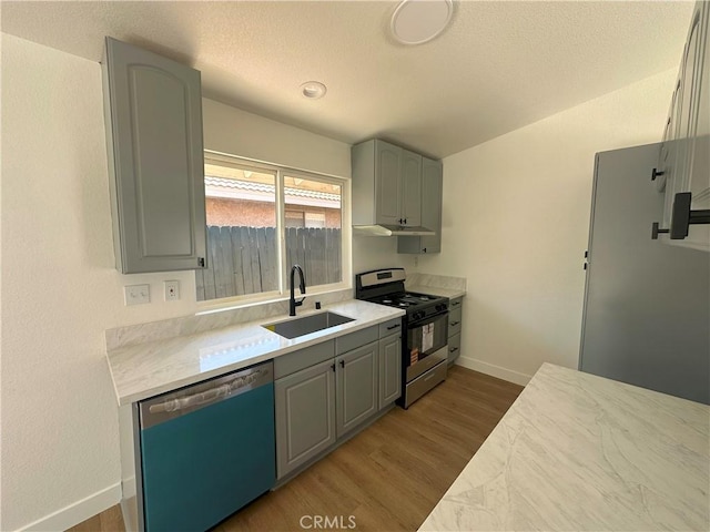 12163 Pluto Dr, Victorville, CA 92392 - photo 6