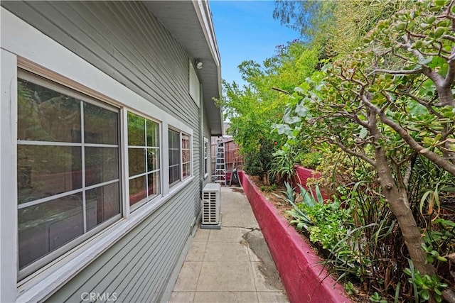 617 N Cummings St, Los Angeles, CA 90033 - photo 32