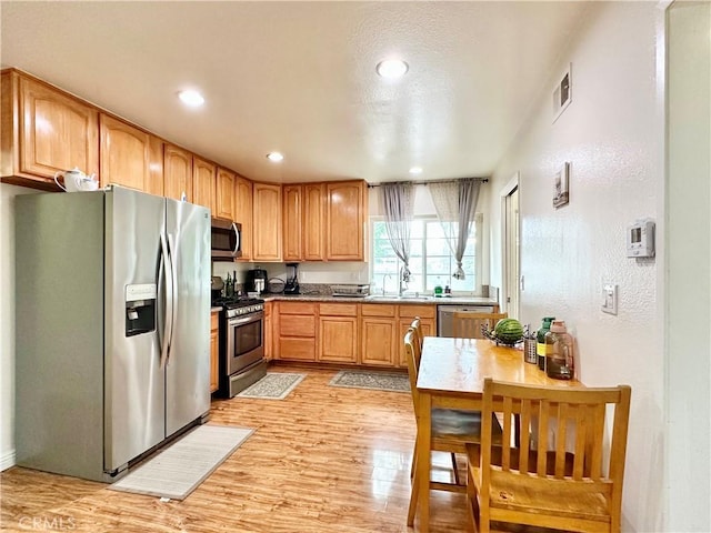 12947 Arabella Pl, Cerritos, CA 90703 - photo 8