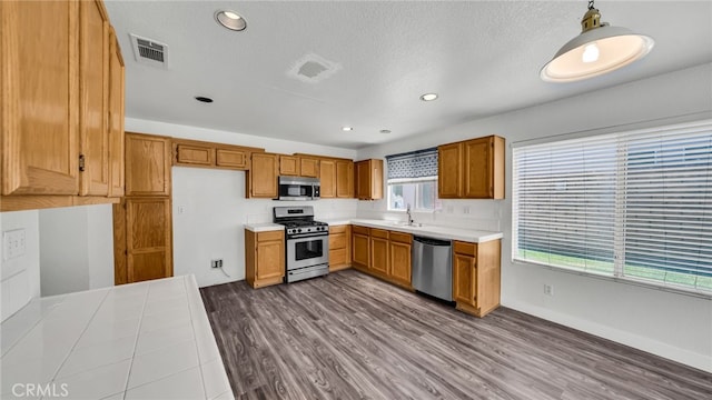 40123 Vicker Way, Palmdale, CA 93551 - photo 7