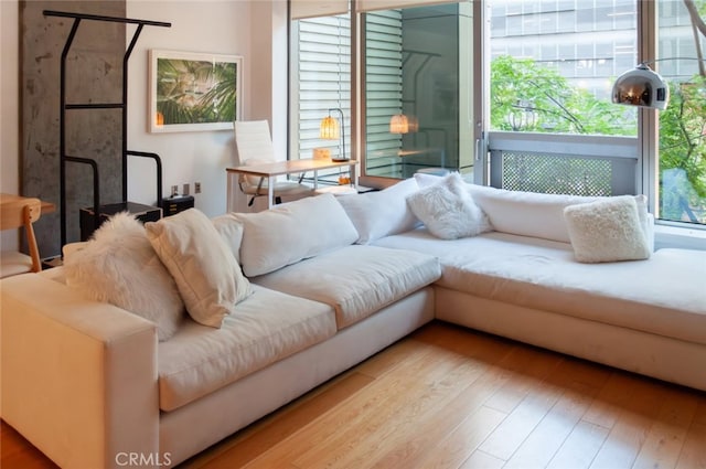 1155 S Grand Ave Unit 307, Los Angeles, CA 90015 - photo 10