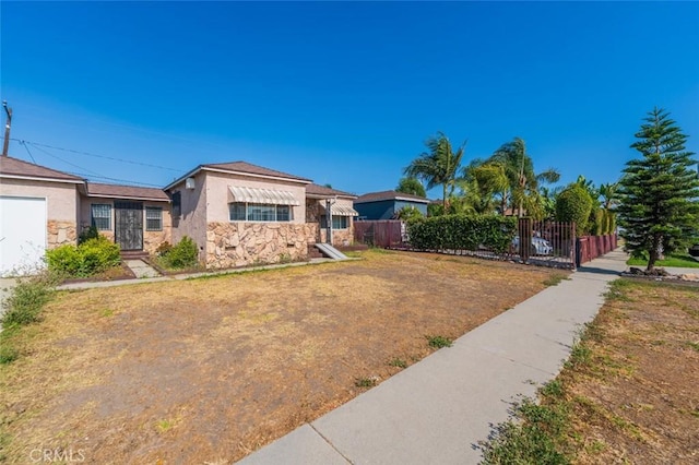 1306 S Cliveden Ave, Compton, CA 90220 - photo 4