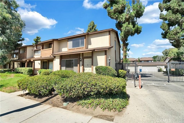 8713 Cedros Ave, Panorama City, CA 91402 - photo 1