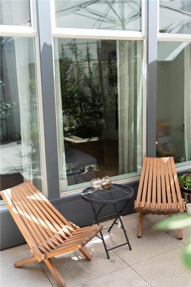 1250 N Harper Ave Unit 403, Los Angeles, CA 90046 - photo 2