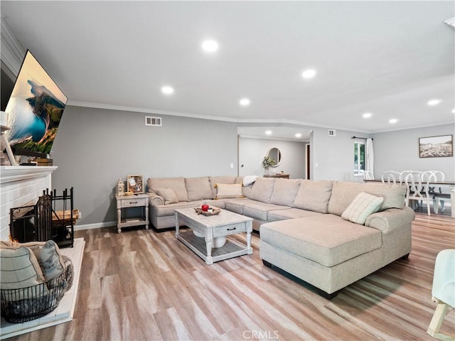 896 Moffatt Cir, Simi Valley, CA 93065 - photo 11