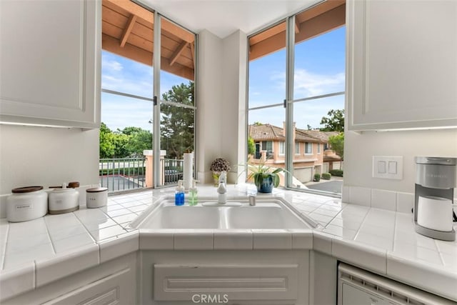 507 Tropea Aisle, Irvine, CA 92606 - photo 12
