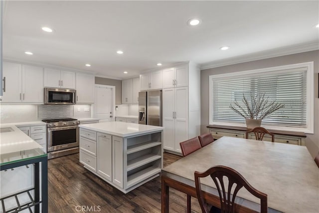 4656 Hazelnut Ave, Seal Beach, CA 90740 - photo 9