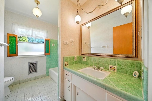 5814 E Rogene St, Long Beach, CA 90815 - photo 11