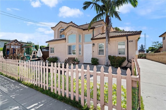 930 S Charlotte Ave, San Gabriel, CA 91776 - photo 1