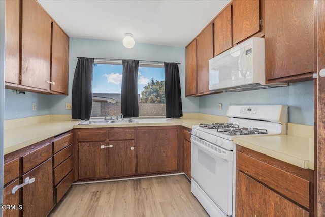 904 Denver Pl, Oxnard, CA 93033 - photo 24