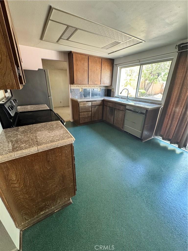 25202 Arcadian Ave, Mission Viejo, CA 92691 - photo 3